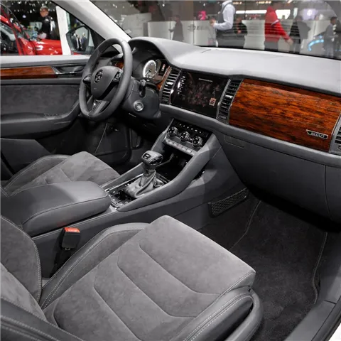 Skoda Kodiaq 2018 3D sada dekorov interiéru palubnej dosky 14-dielna