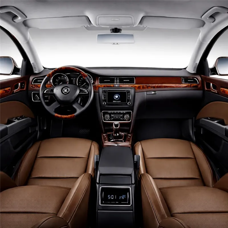 Skoda SuperB 2019 up 3D sada dekorov interiéru palubnej dosky 14-dielna