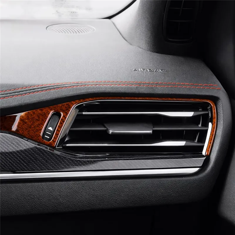 Ford Focus MK4 ST 2019–2025 3D sada dekorov interiéru palubnej dosky 11-dielna