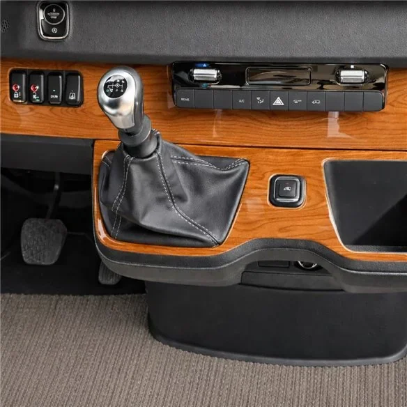 Mercedes-Benz Sprinter W907 2018 3D sada dekorov interiéru palubnej dosky 27-dielna