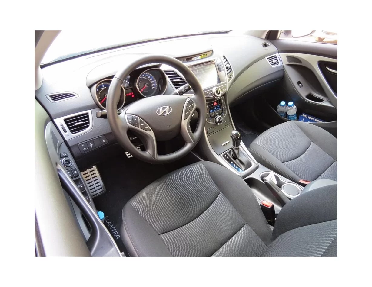Hyundai Elantra 01.2012 Súprava obloženia palubnej dosky 3D interiéru Dekorácia palubnej dosky 10 dielov - 1