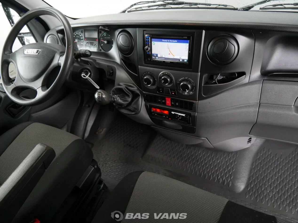 Iveco Daily 2010-2014 Súprava 3D obloženia palubnej dosky interiéru Dekorácia palubnej dosky 30 dielov - 1