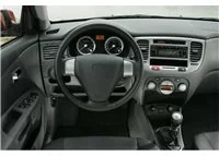 Kia Rio 11.06-12.10 3D súprava obloženia palubnej dosky interiéru 5-dielna súprava obloženia palubnej dosky - 1 Kia Rio 11.06-12.10 3D súprava obloženia palubnej dosky interiéru 5-dielna súprava obloženia palubnej dosky - 1