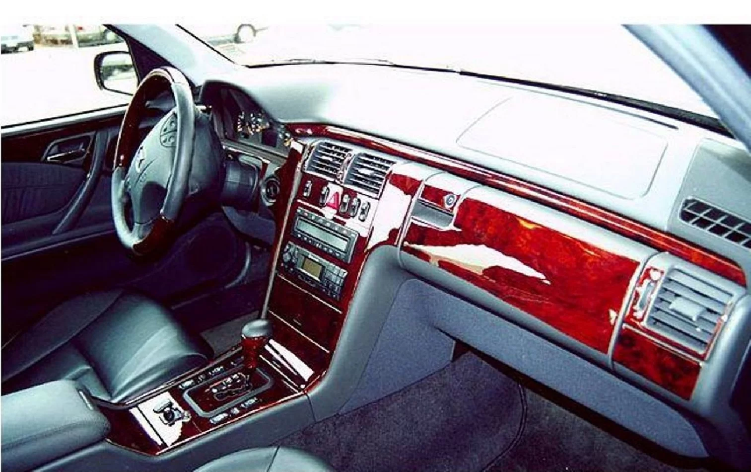 Mercedes Benz E Class W210 1998-2002 Kompletná súprava interiéru BD Dash Trim Kit - 1