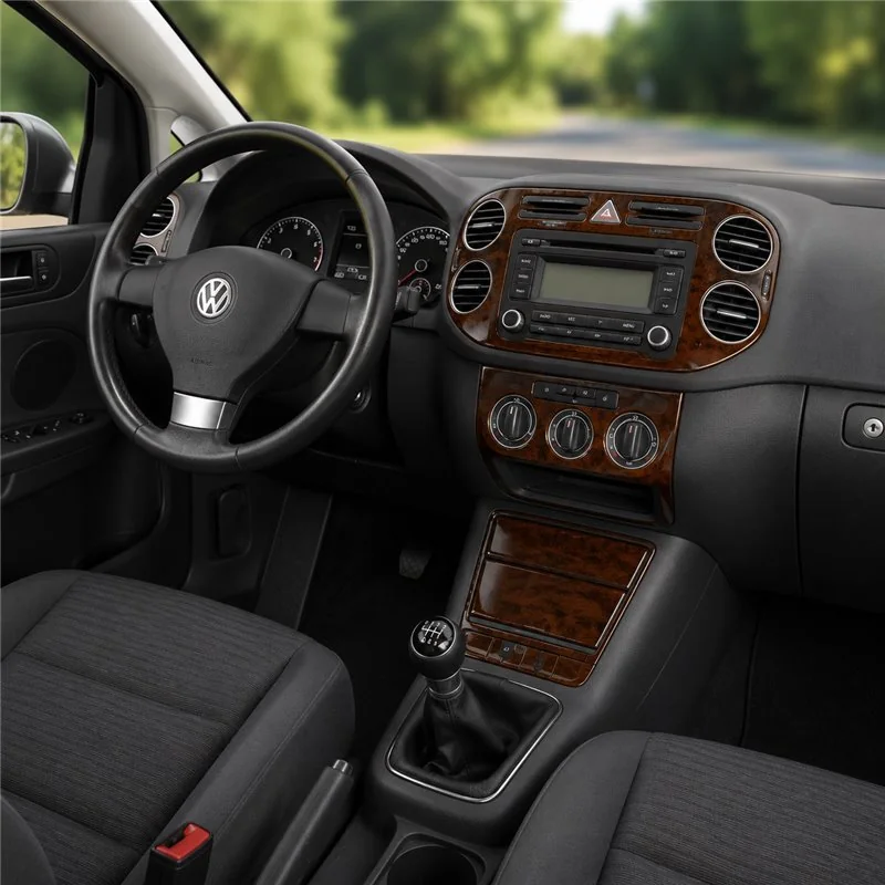 Volkswagen Golf V Plus 2004+ 3D dekor palubnej dosky, 16 dielov