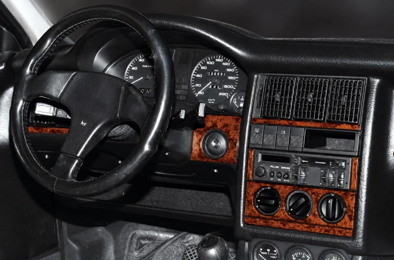 Audi 80 90 B4 1986-1995 3D dekor palubnej dosky, 11 dielov